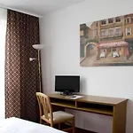 Hotel Alina 3*