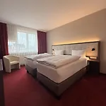 ألينا فيسبادن