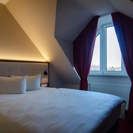 ألينا فيسبادن